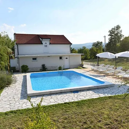 Hrvace/split Riviera 7302 Holiday home